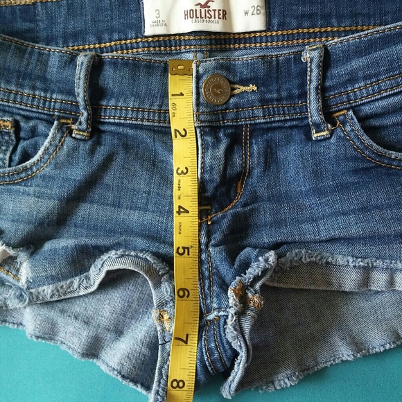 🌺SOLD🌺 Hollister Distressed Denim Shorts - Picture 6 of 6