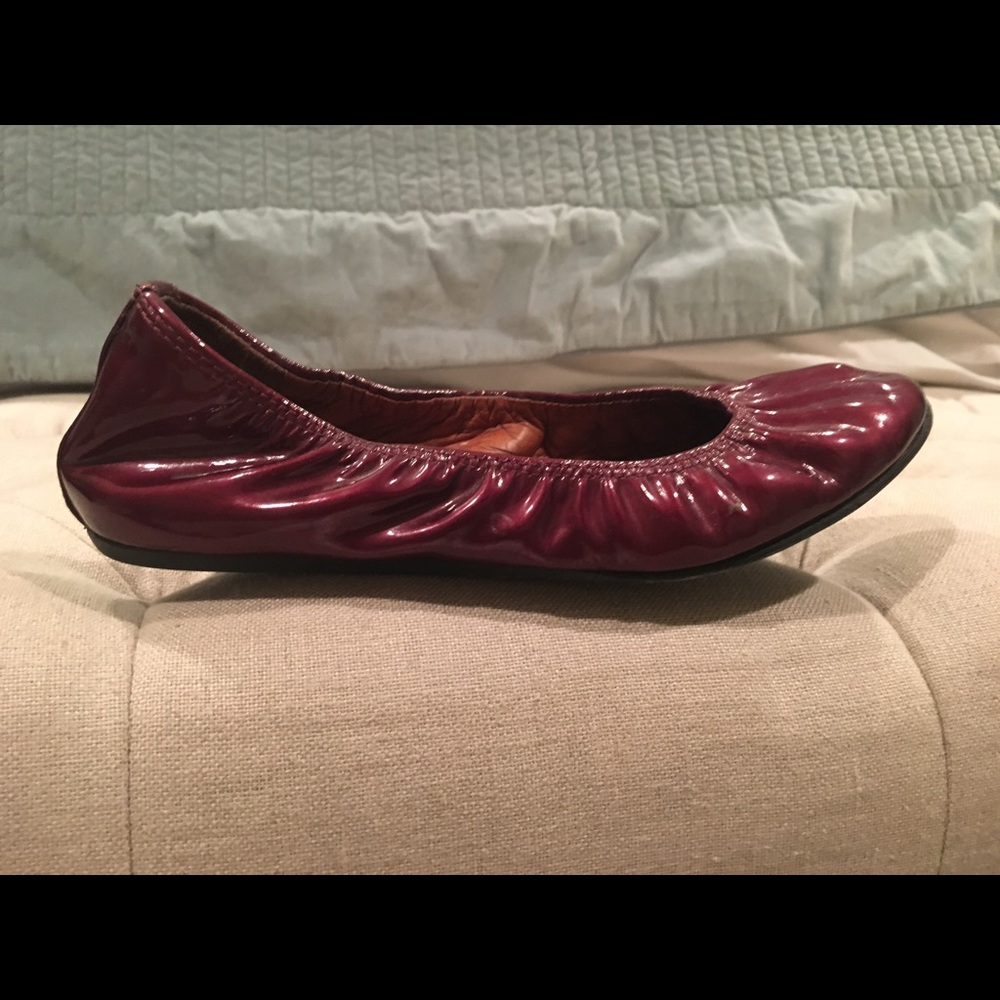 Lanvin patent leather flats, Burgundy