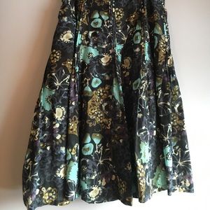 J. Jill skirt in lightweight spring/summer fabric.