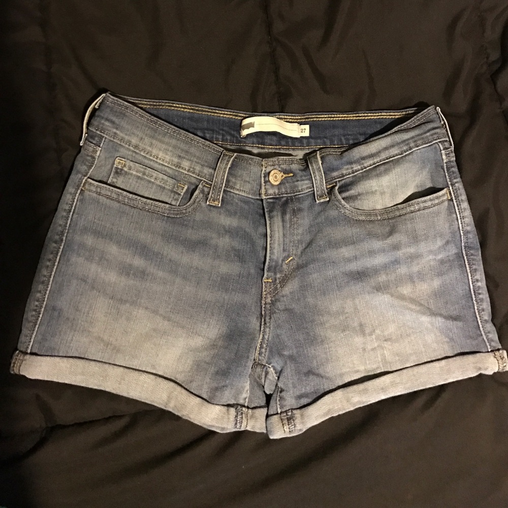 Levi Shorts!