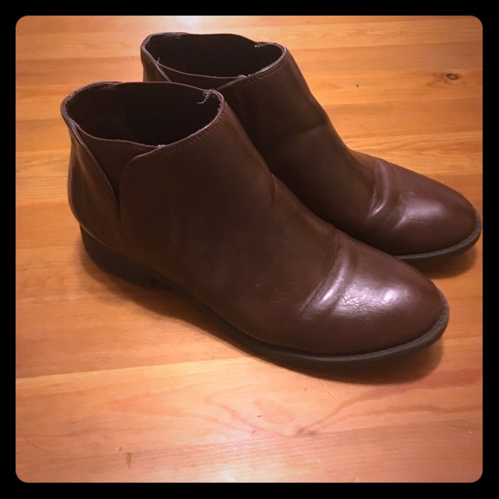 Unisa Brown Chelsea Ankle Boot