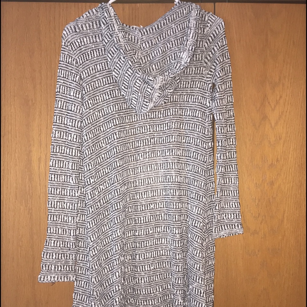 Cardigan - Picture 2 of 4