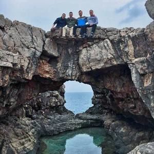 Meet your Posher, Alec