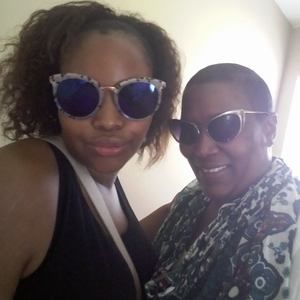 Meet your Posher, Deborah