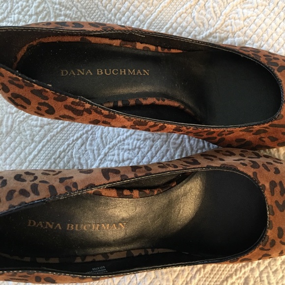 Suede Embossed Cheetah Heels Leather Heel 8M - Picture 5 of 7