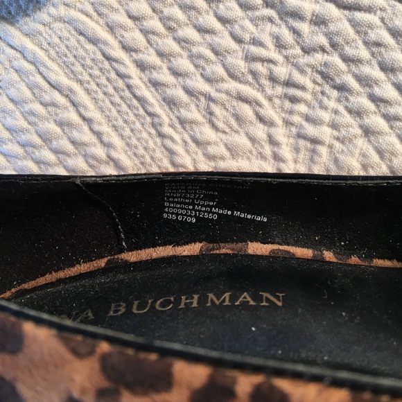 Suede Embossed Cheetah Heels Leather Heel 8M - Picture 6 of 7