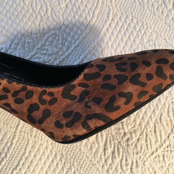 Suede Embossed Cheetah Heels Leather Heel 8M - Picture 7 of 7