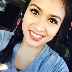 Meet your Posher, Wendy