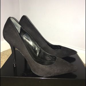 Boutique 9 Black Suede Heels