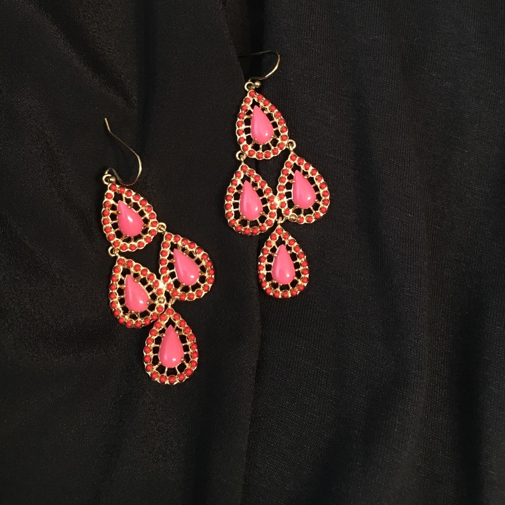 Stella and Dot hot pink earrings