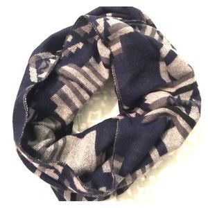 Aztec Infinity Scarf or Shawl NWOT