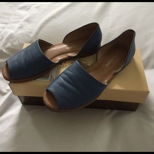 Franco Sarto Open-toe Flats