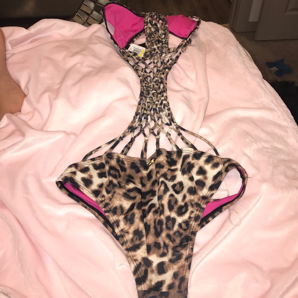 One piece monokini