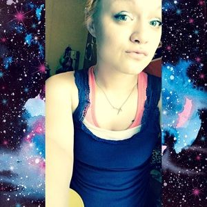 Meet your Posher, Tessa