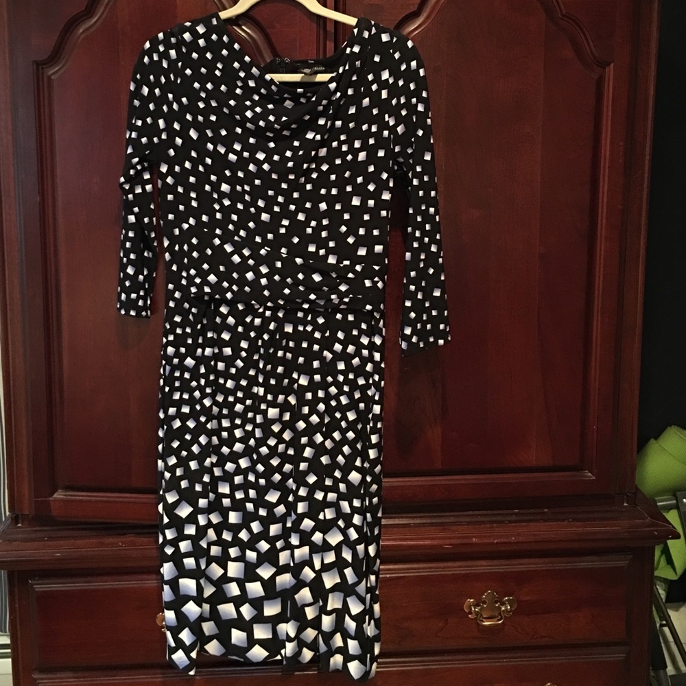 White House Black Market, knee length dress