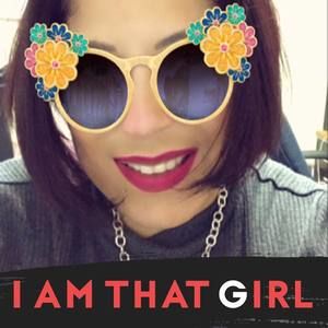 Meet your Posher, Mayra