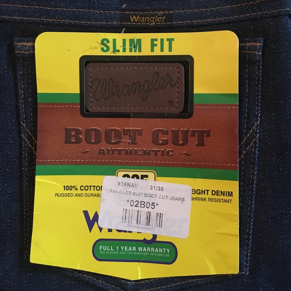 Men's new w tags slim fit boot cut jeans - Picture 2 of 2