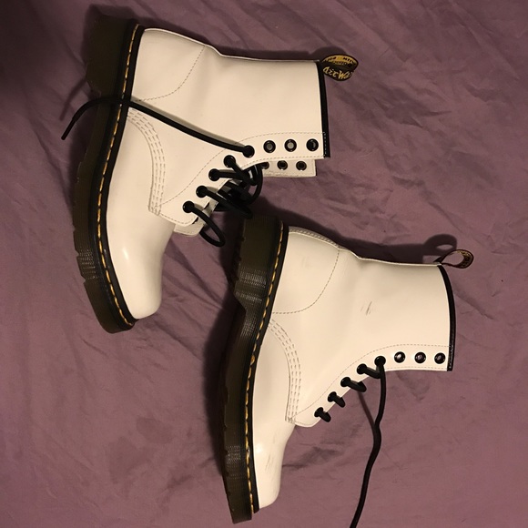 SOLD - Picture 2 of 7