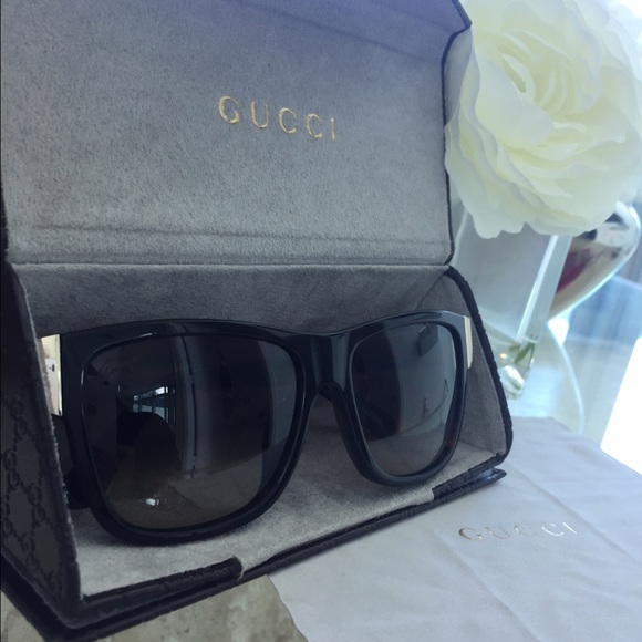 Gucci Sunglasses - Picture 3 of 4