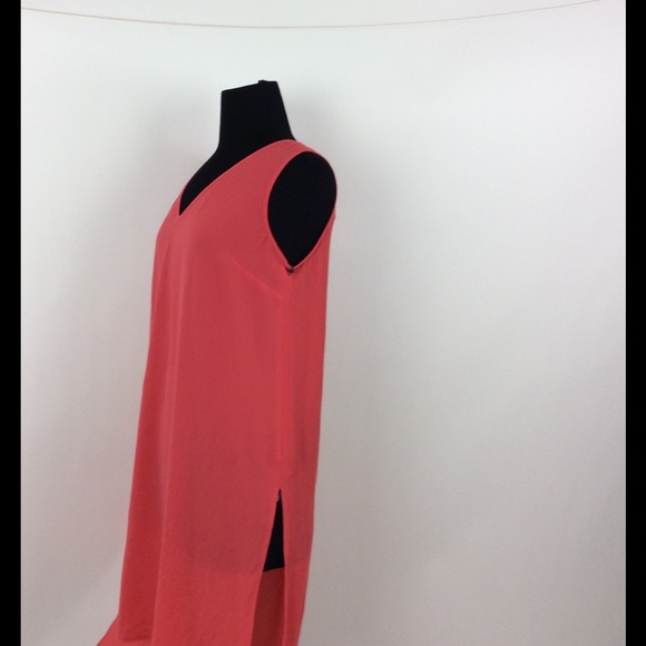 Vince Camuto - Picture 2 of 5