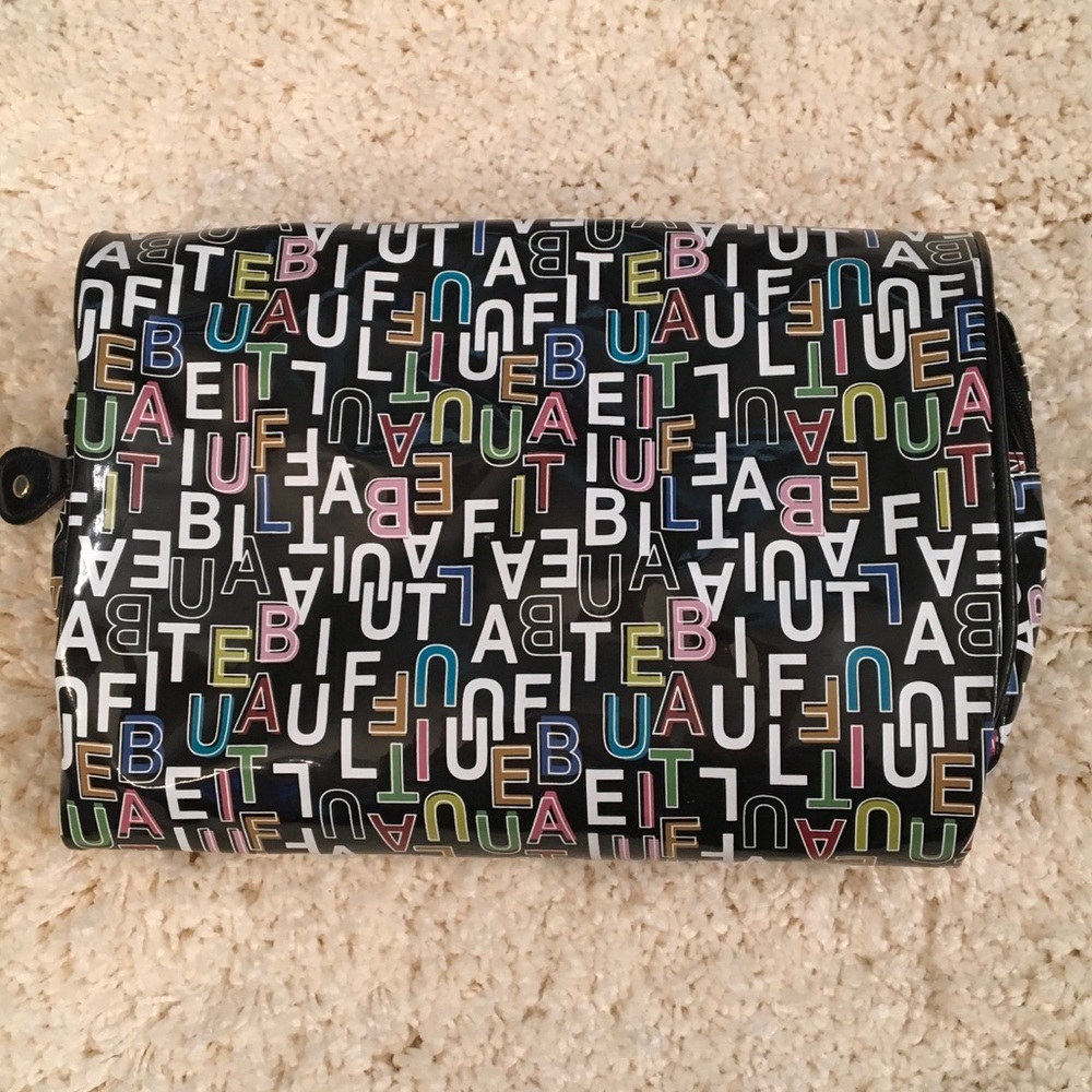 Beautiful Hanging Toiletry Bag -Makeup