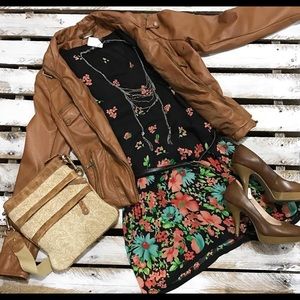 Yoyo5 Belted Floral Tunic MEDIUM 🌺