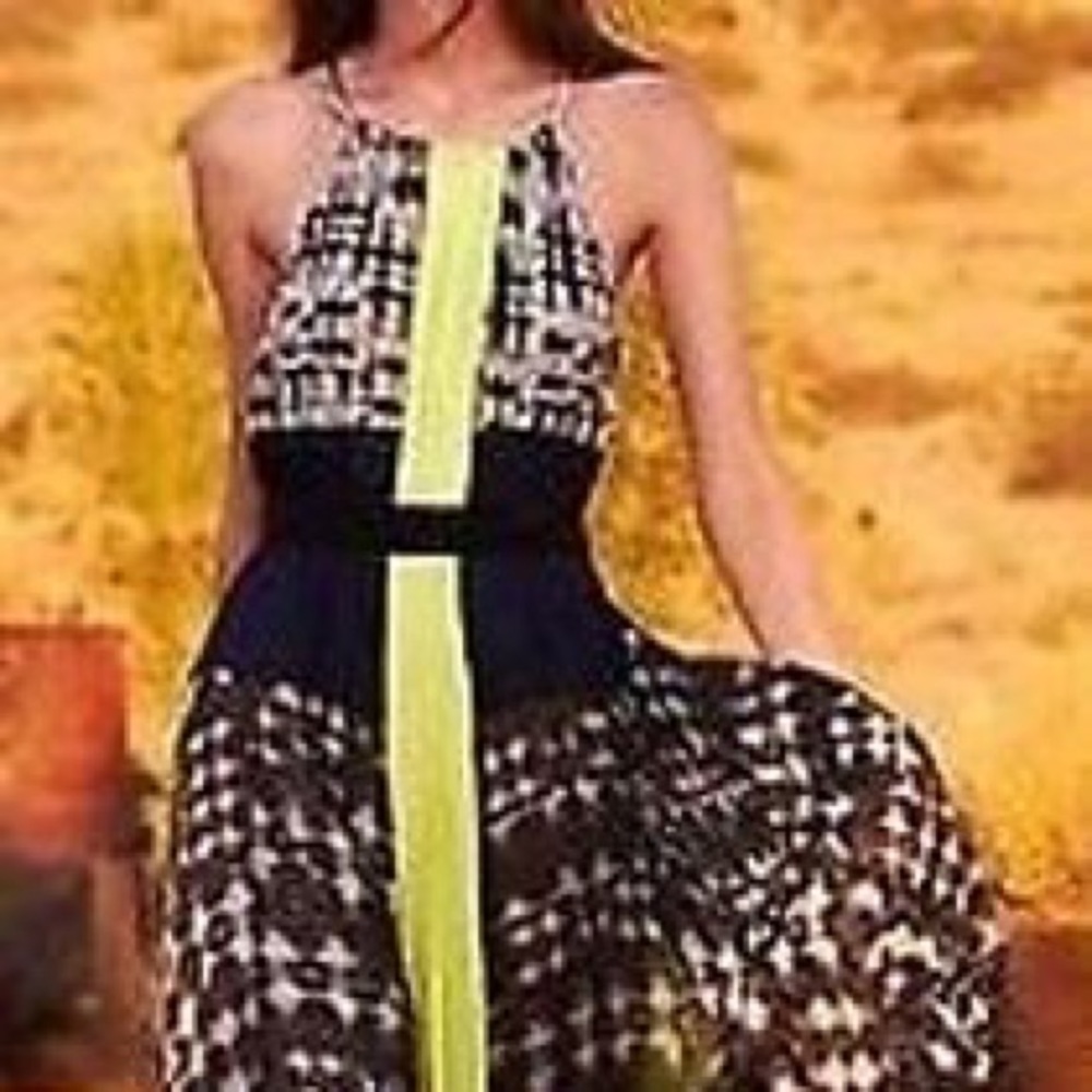 BCBG NWT  Gown - Picture 3 of 4
