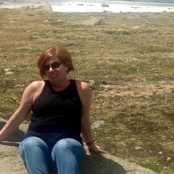 Meet your Posher, Laurie - Picture 4 of 4