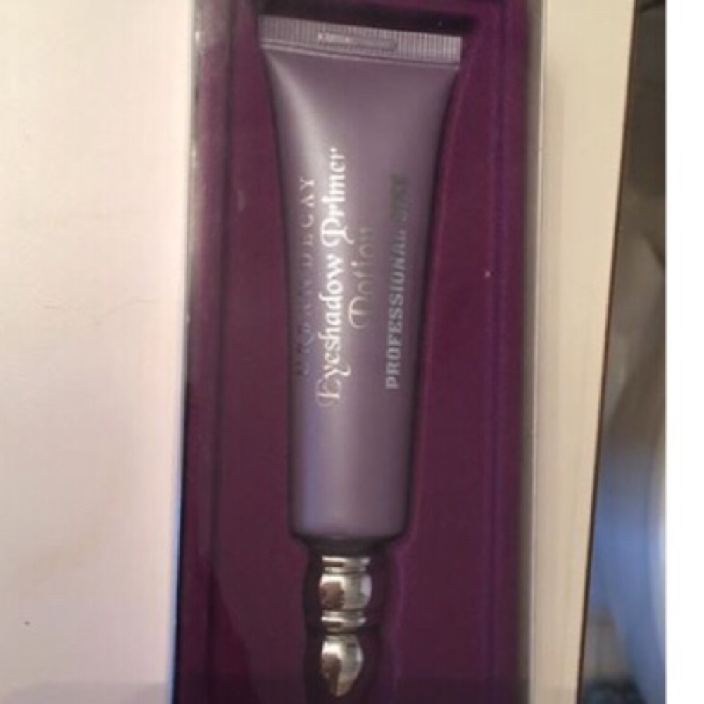 Urban Decay Eyeshadow Primer Potion