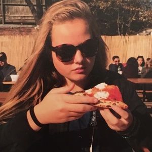 Meet your Posher, Alice