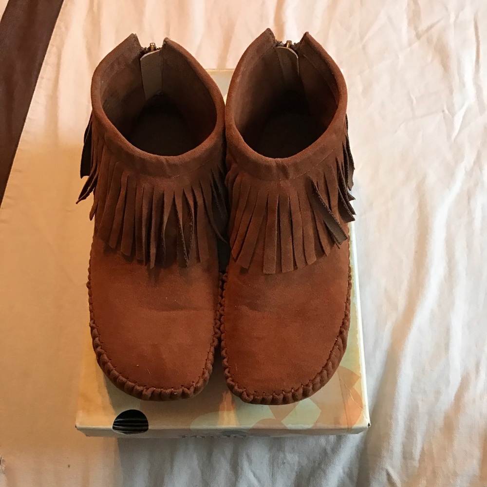 Moccasin booties