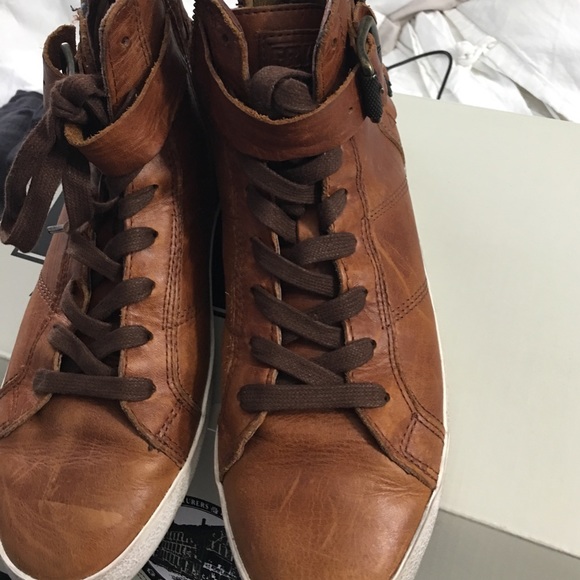 Sneakers - Picture 1 of 3