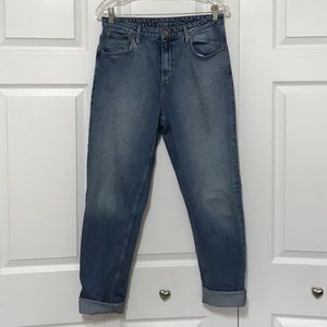 H&M Mom Jean