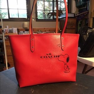 Limited Coach Snoopy shoulder bag.