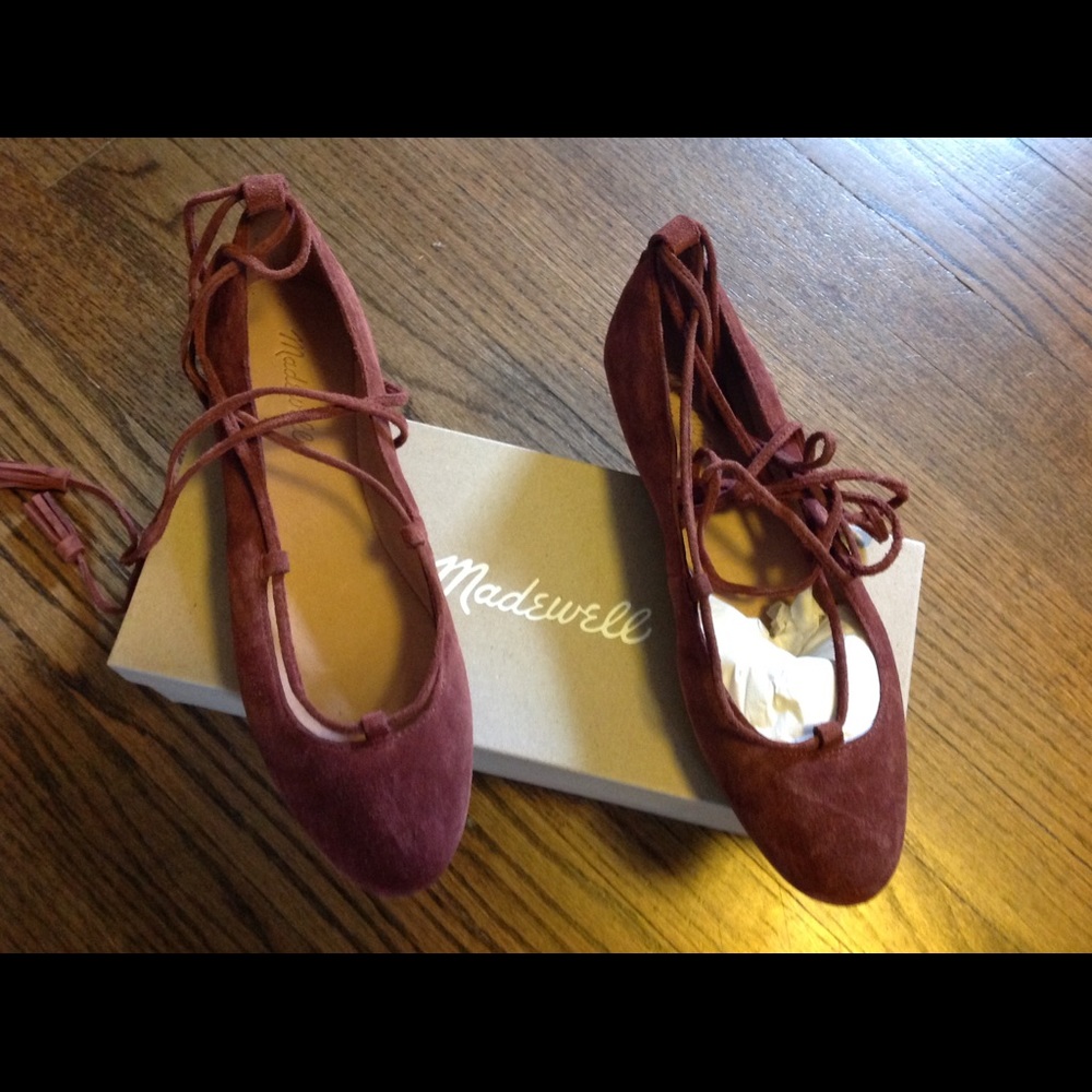 Madewell suede flats- NWT!!!