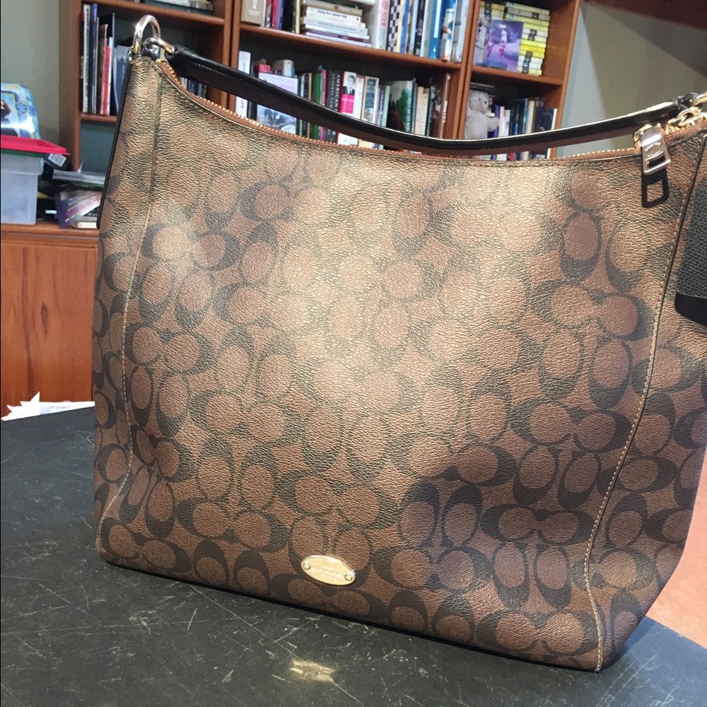 Coach shoulder bag