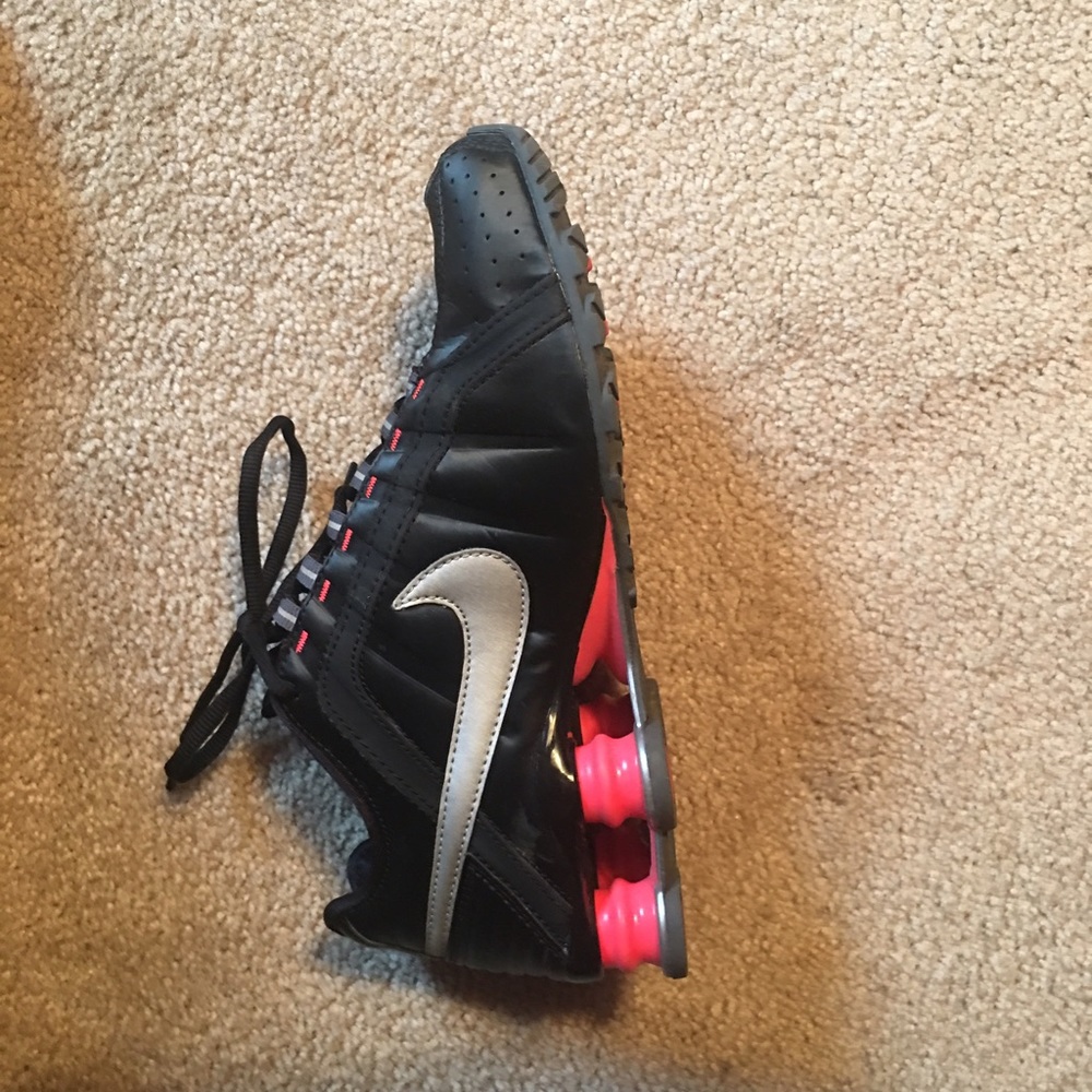 Nike shox