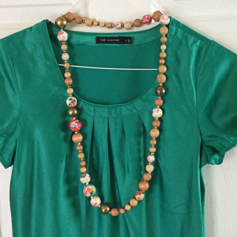 Multicolor wood and pink necklace