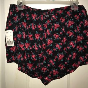 Never been worn, Size L, from Forever 21