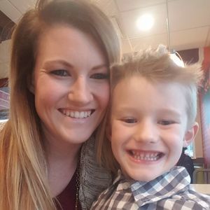 Meet your Posher, Angela