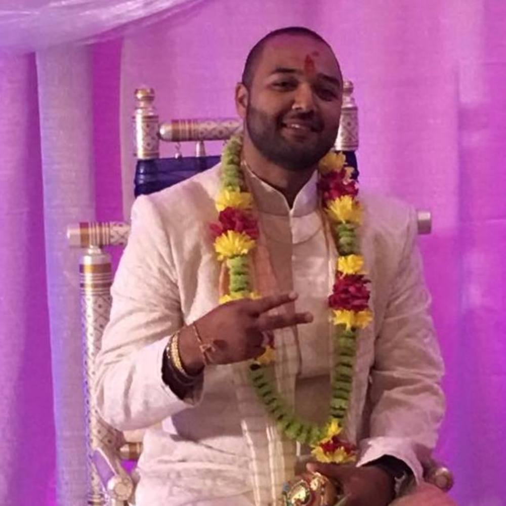 Meet your Posher, Mehul