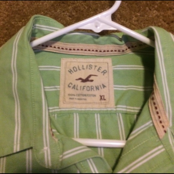 Hollister dress shirt - Picture 2 of 2