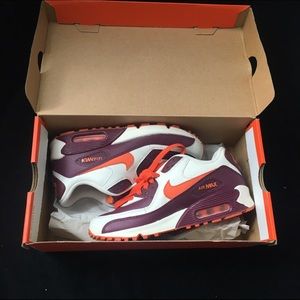 Nike air max 90's- worn only once