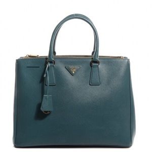 PRADA SAFFIANO LUX MEDIUM DOUBLE ZIP TOTE