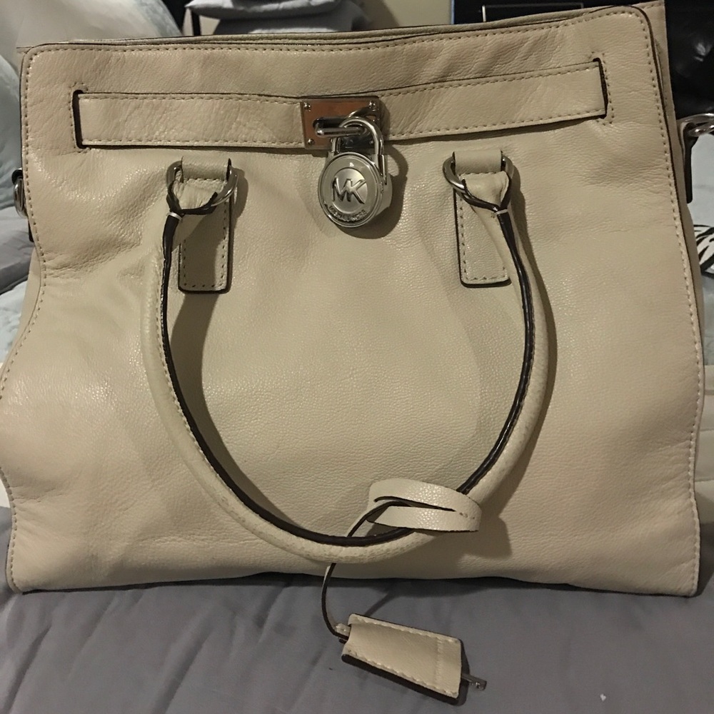 Michael Kors Hamilton Ivory Large Purse