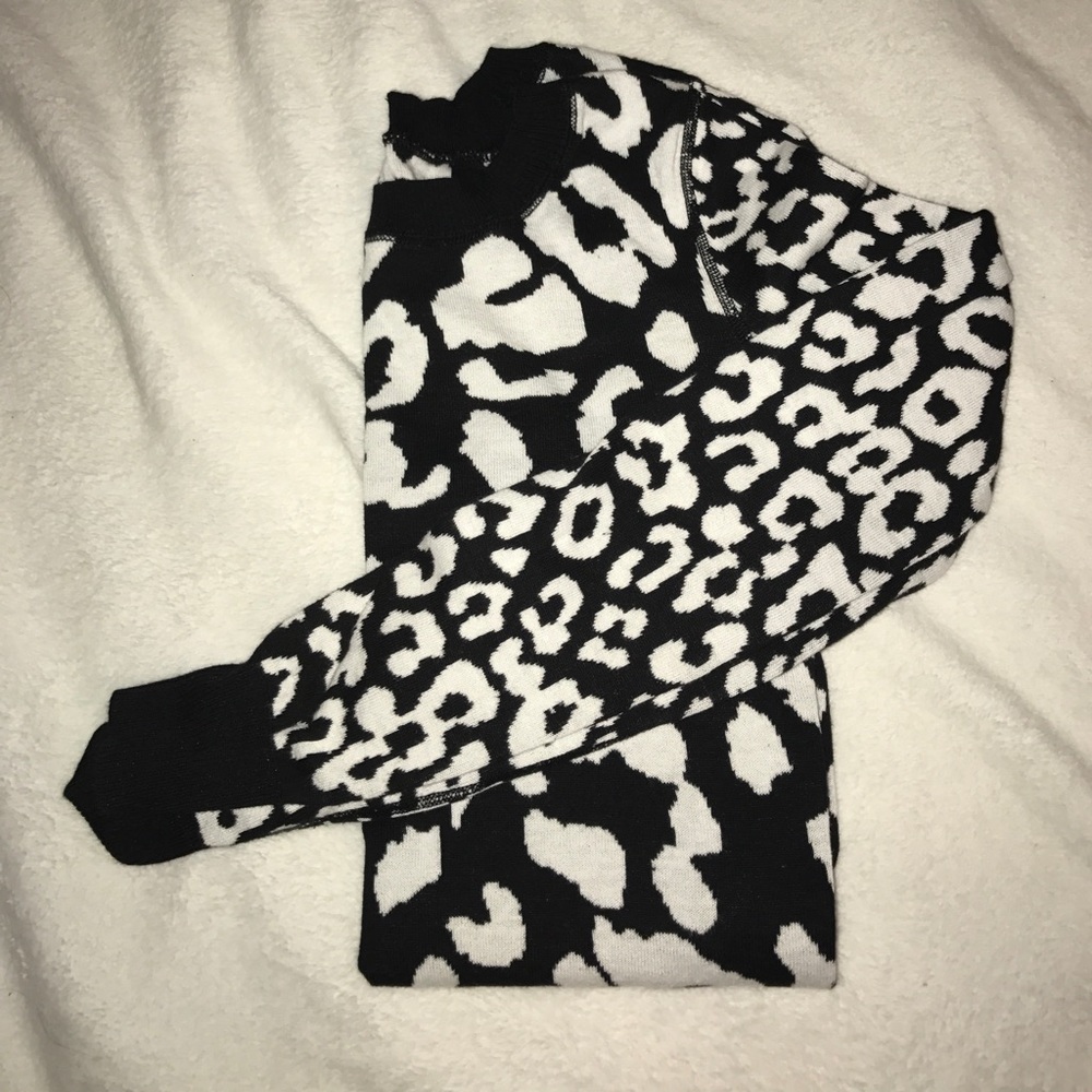 Cheetah sweater
