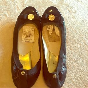 EUC MK black leather flats 7.5 really comfortable