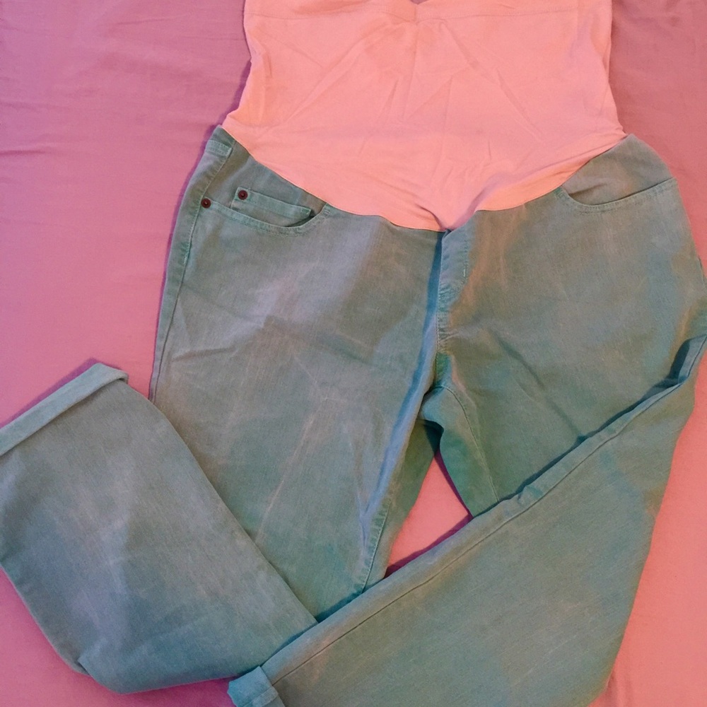 ❌SOLD ❌Over Belly Turqoise Maternity Crops