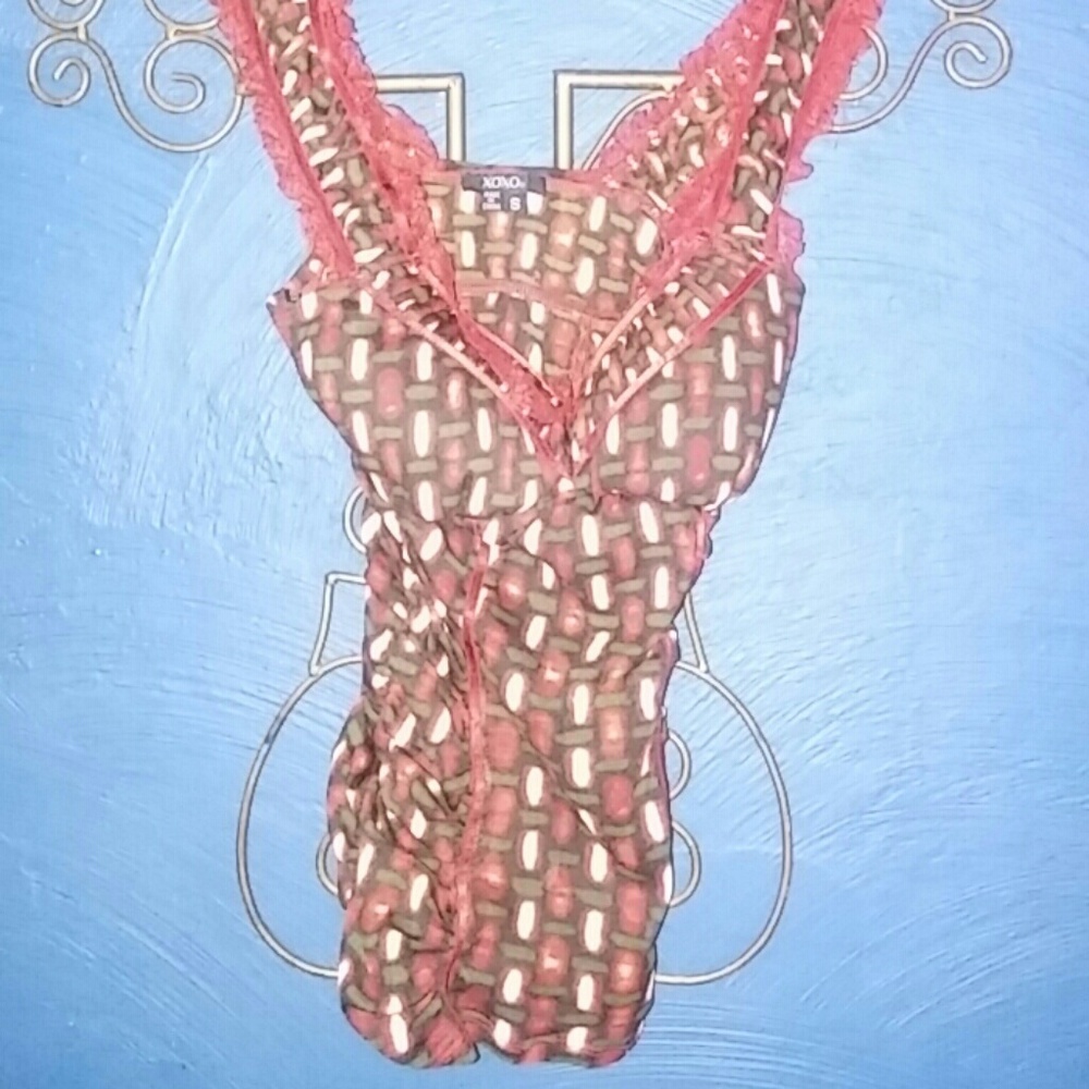 Stretchy tank blouse