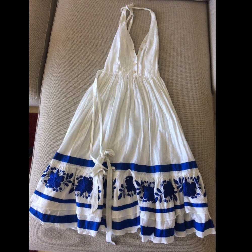 Gorgeous Dolce & Gabbana Embroidered Summer Dress